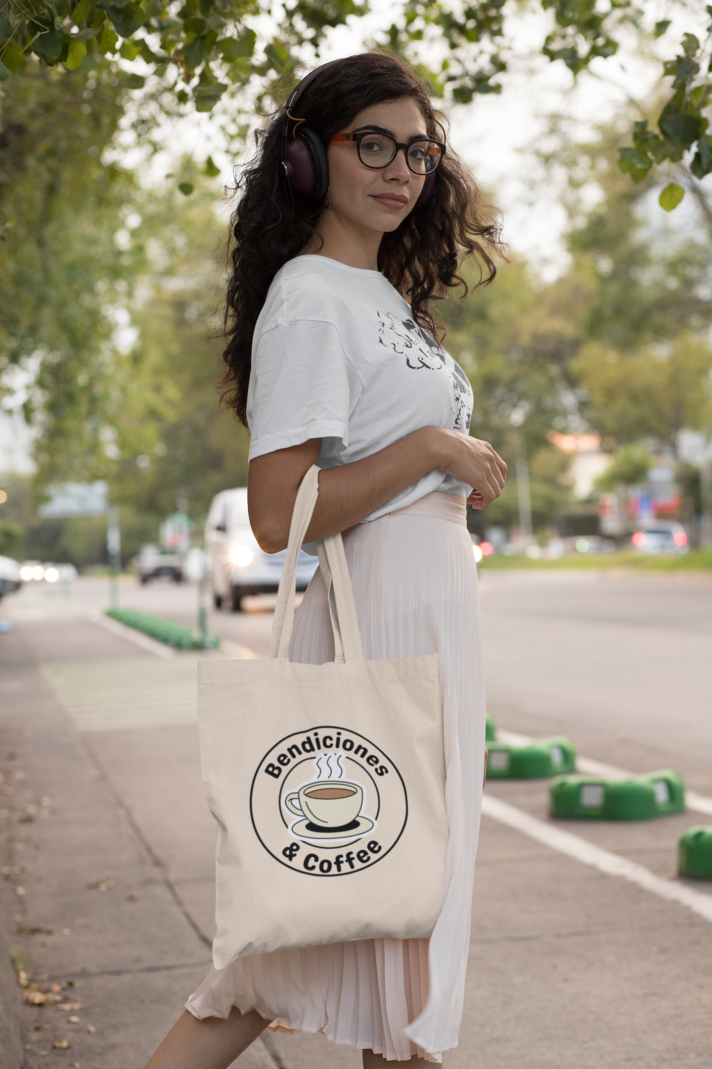 "Bendiciones & Coffee" Funny Bilingual Tote Bag for Coffee Lovers